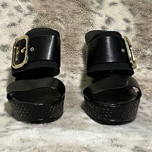 Tuscan Ella black wedge, double strap sandals.   Bx-1